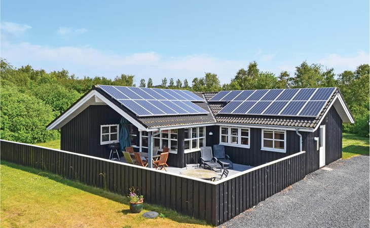 Cozy home in Ebeltoft with sauna 1