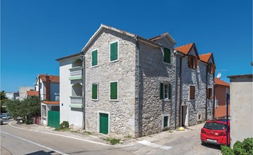 Amazing home in Vodice with kitchen 2