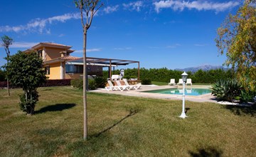 Can Vanrell, mit Schwimmbad, Jacuzzi und Rasenfläche. 3