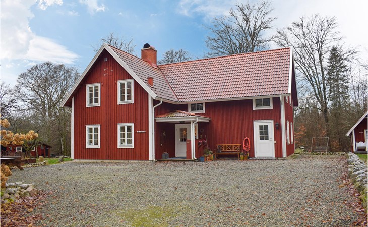 Beautiful home in Rydaholm with kitchen 1