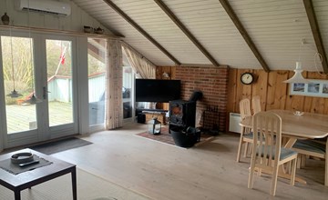 "Bernadine" - 400m from the sea 3