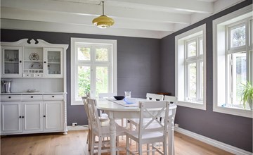 Stunning home in Finnås with kitchen 3