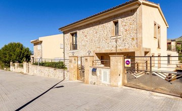 Schöne Villa im Zentrum von Cala Sant Vicenç 2