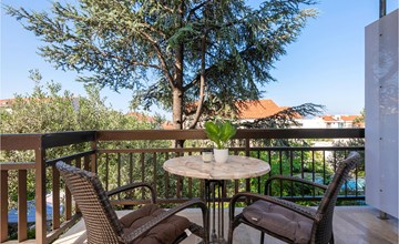 Awesome apartment in Makarska with WiFi 2