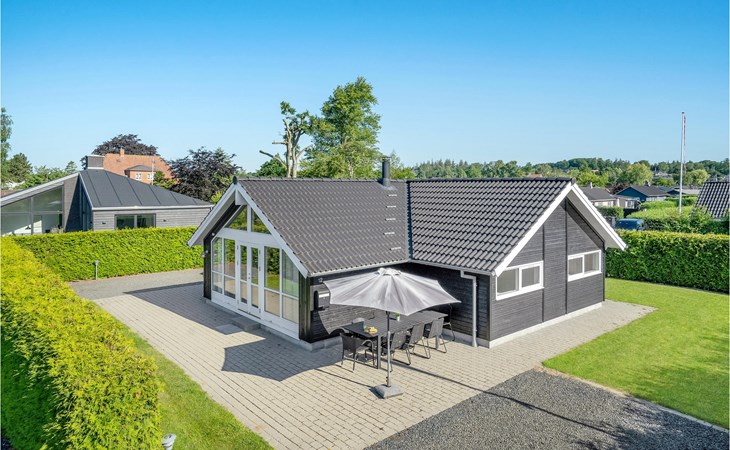 Awesome home in Børkop with WiFi and 3 Bedrooms 1