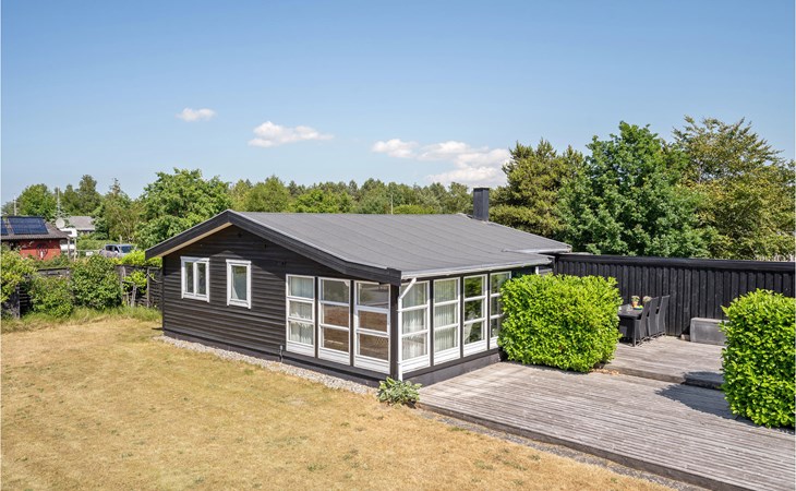 3 bedroom cozy home in Rødby 1