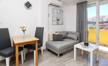 in Baška mit Eigenem Balkon 2