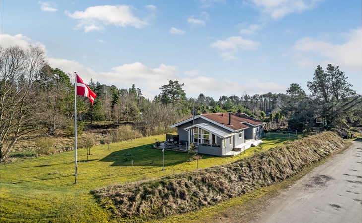 Lovely home in Hals with kitchen 1
