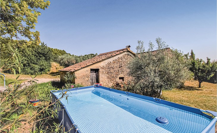 2 bedroom gorgeous home in Visan 1