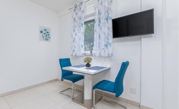 Cozy apartment in Pula with WiFi 3