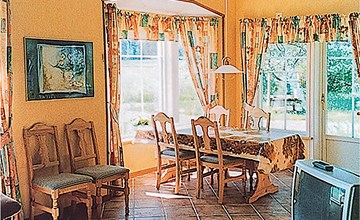 Cozy home in Lysvik with kitchen 2