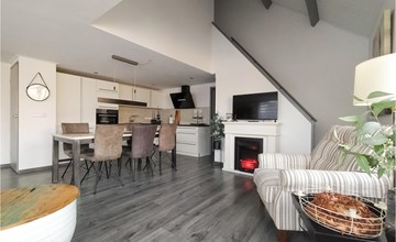 3 bedroom awesome home in Stavenisse 3