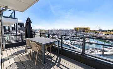 Vakantiewoning aan het water - met 2 balkons | Nr. 46 | 2 - 4 Pers. | Vista Maris  	 2