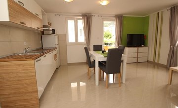 Gorica II A2+2 br.6 2