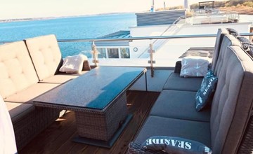 Schwimmendes Haus Elandi 2