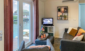 2 bedroom awesome home in Breukelen 2