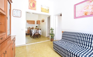 Gorgeous home in Capezzano Pianore 2
