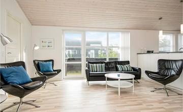 4 bedroom stunning home in Løkken 3