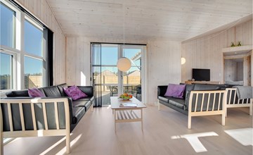 5 bedroom pet friendly home in Løkken 2