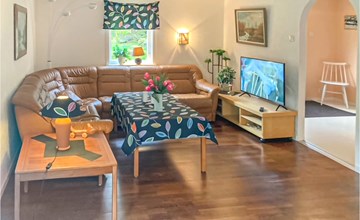 Beautiful home in Hästveda with kitchen 2