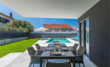 Villa Moderna 3