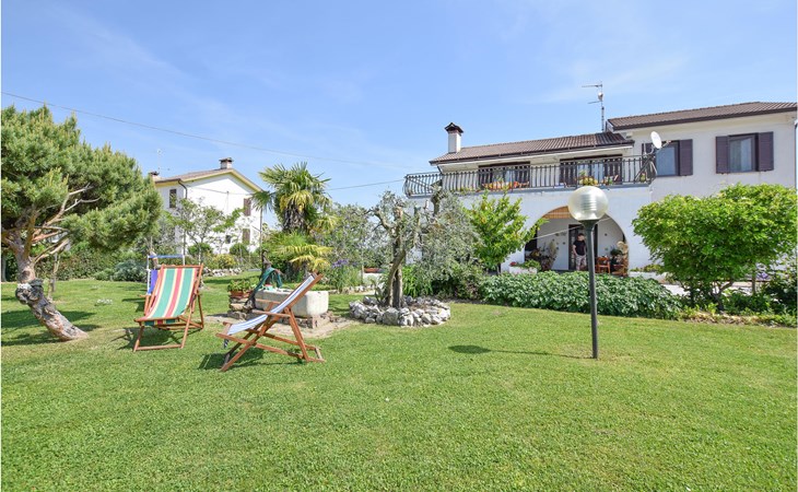2 bedroom cozy apartment in Grado 1