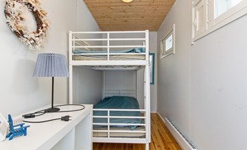 Huisje met warm zwembad Laurinranta 2