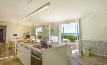 Beautiful home in Siracusa with WiFi 3