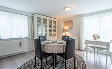 Zeelucht with private garden 2