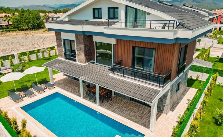 Luxuriöse Villa "Galaxy V2", 300 Meter vom Meer 1