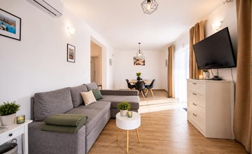 Schönes Haus mit 3 Schlafzimmern in. 3