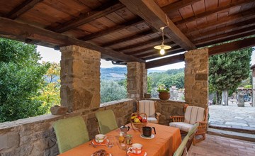 Lindenhaussiedlung mit Gemeinschaftspool 2