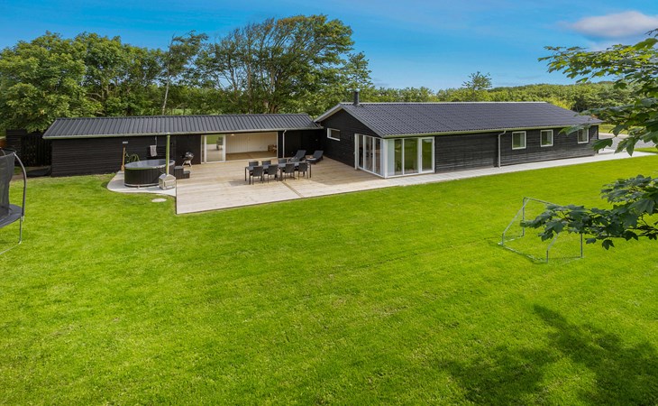 3 bedroom stunning home in Spøttrup 1
