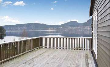 Nice home in Eikelandsosen with sauna 2