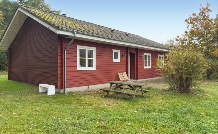 Lovely home in Ebeltoft with WiFi 1