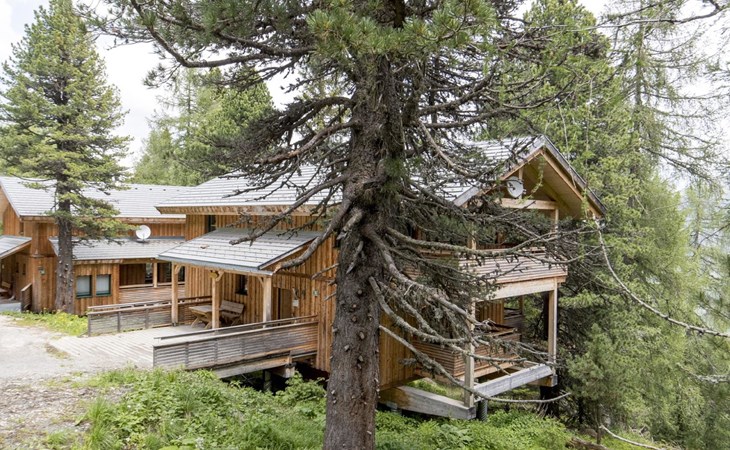 FH #14 with sauna and indoor whirlpool bath 1