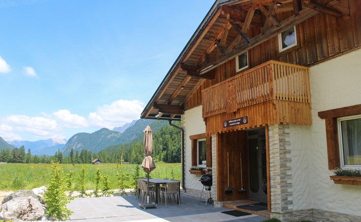 Leutasch Lodge (2, 4, 6 & 8 Persons) 1