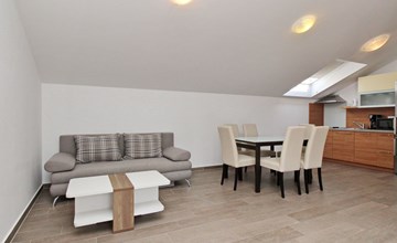 Tolles Appartement in Baška mit Terrasse 2