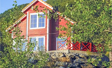 4 bedroom beautiful home in Vaksdal 2