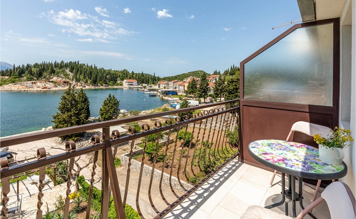 Nice apartment in Blace with kitchen 1