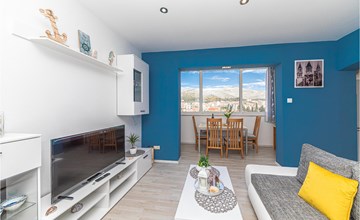 Awesome apartment in Trogir with WiFi 2