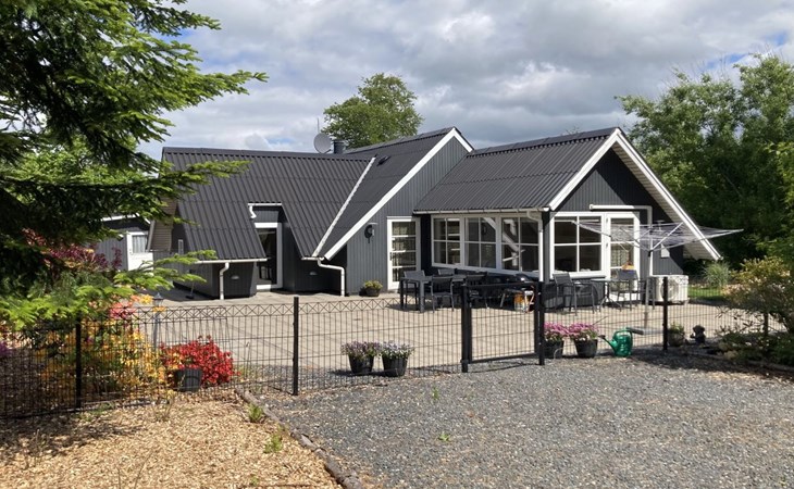 "Adisl" - 600m to the fjord 1