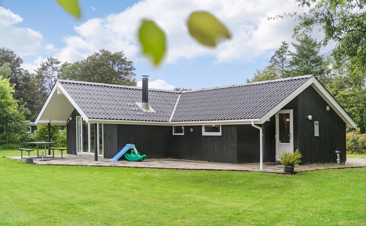 3 bedroom cozy home in Oksbøl 1