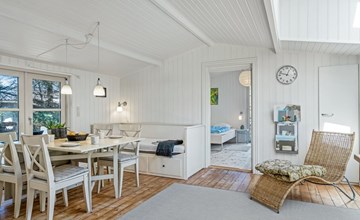 "Hellena" - 700m from the sea 2