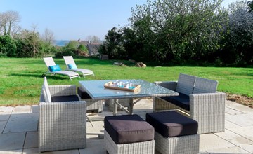 The Old Oak (CMS106) 2