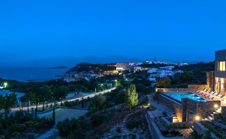 Haus in Agios Nikolaos mit außergewöhnlicher Aussicht 1