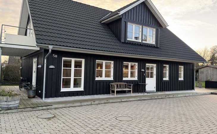 "Brune" - 330m from the sea 1