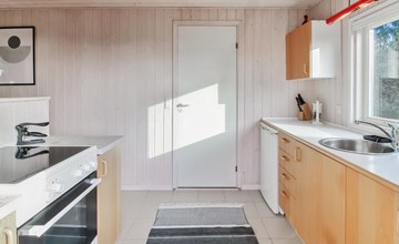 "Jakko" - 2.6km from the sea 2