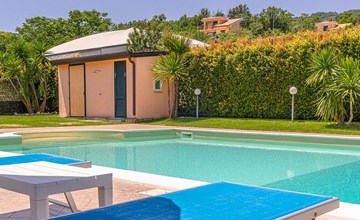 Ferienvilla 'Villa Aura' mit Pool 3