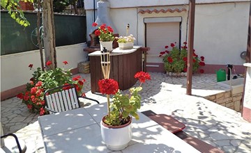 2 bedroom nice apartment in Pula 3